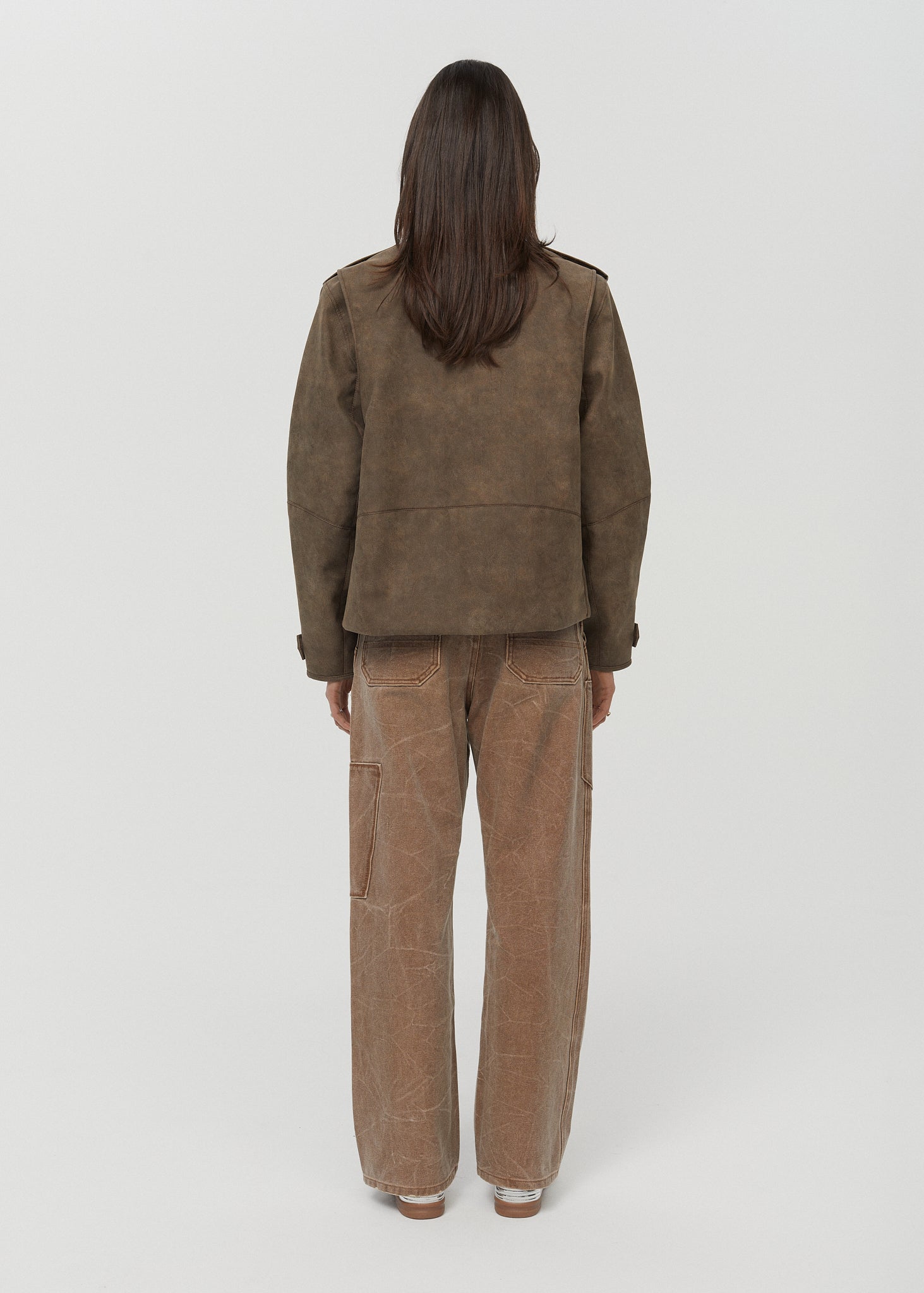 RUDA DIRBTINĖS ODOS STRIUKĖ