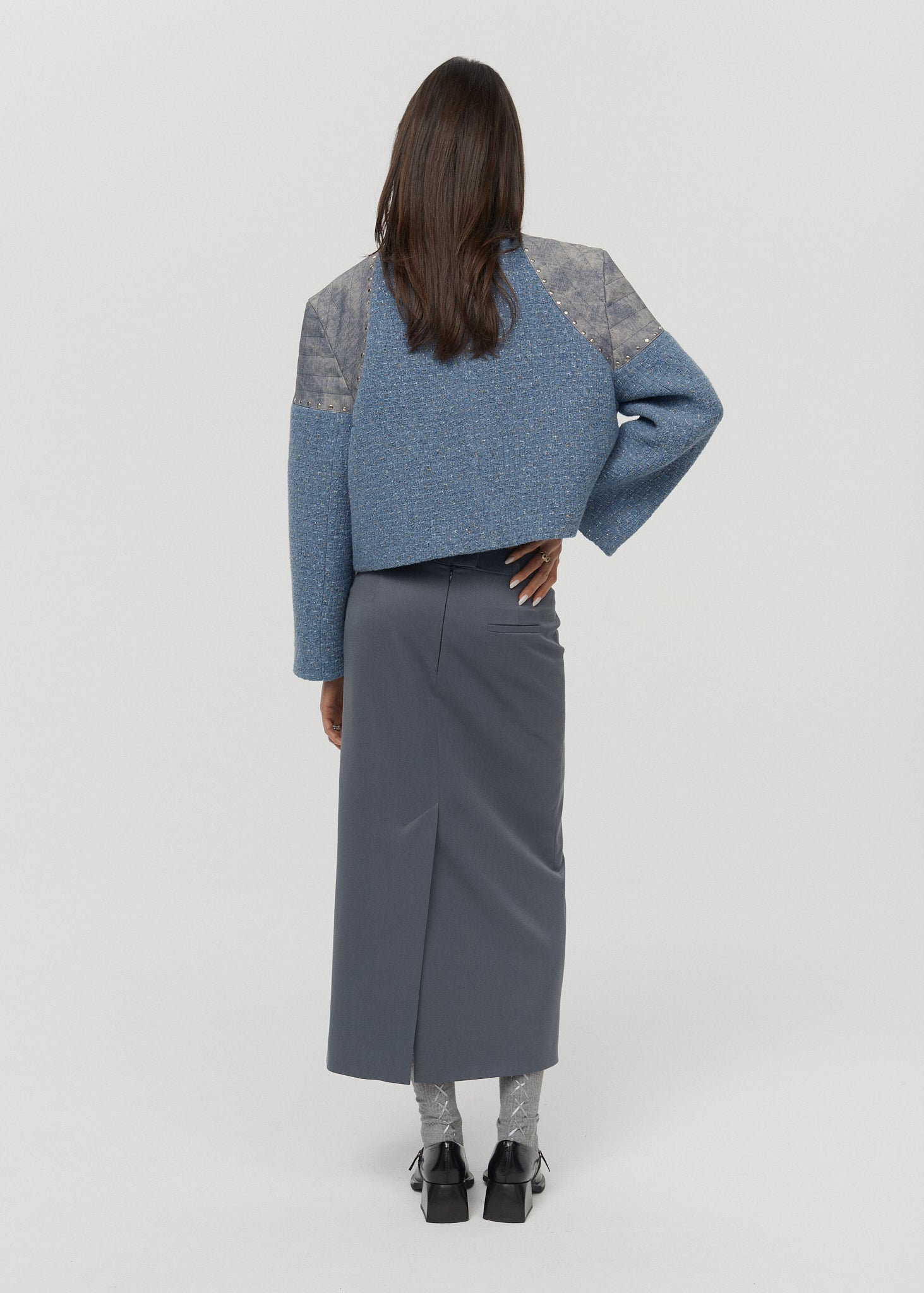 MĖLYNAS VASARINIS ŠVARKELIS