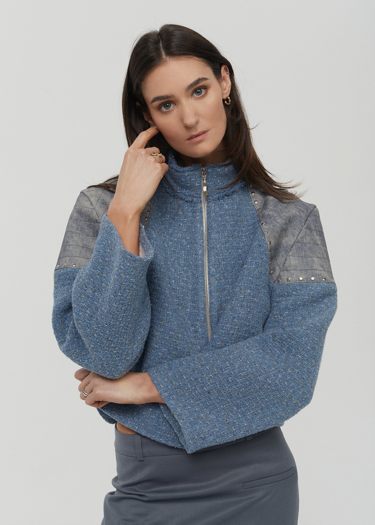 MĖLYNAS VASARINIS ŠVARKELIS